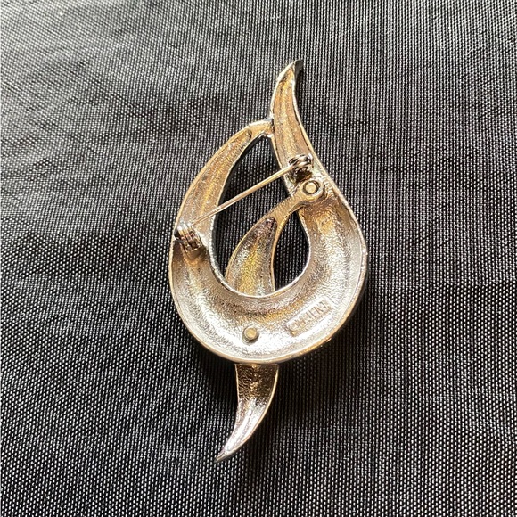 Vintage MJENT Signed Brooch - Picture 4 of 5